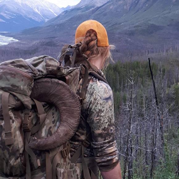 Meet your Posher, Hana - Picture 1 of 1